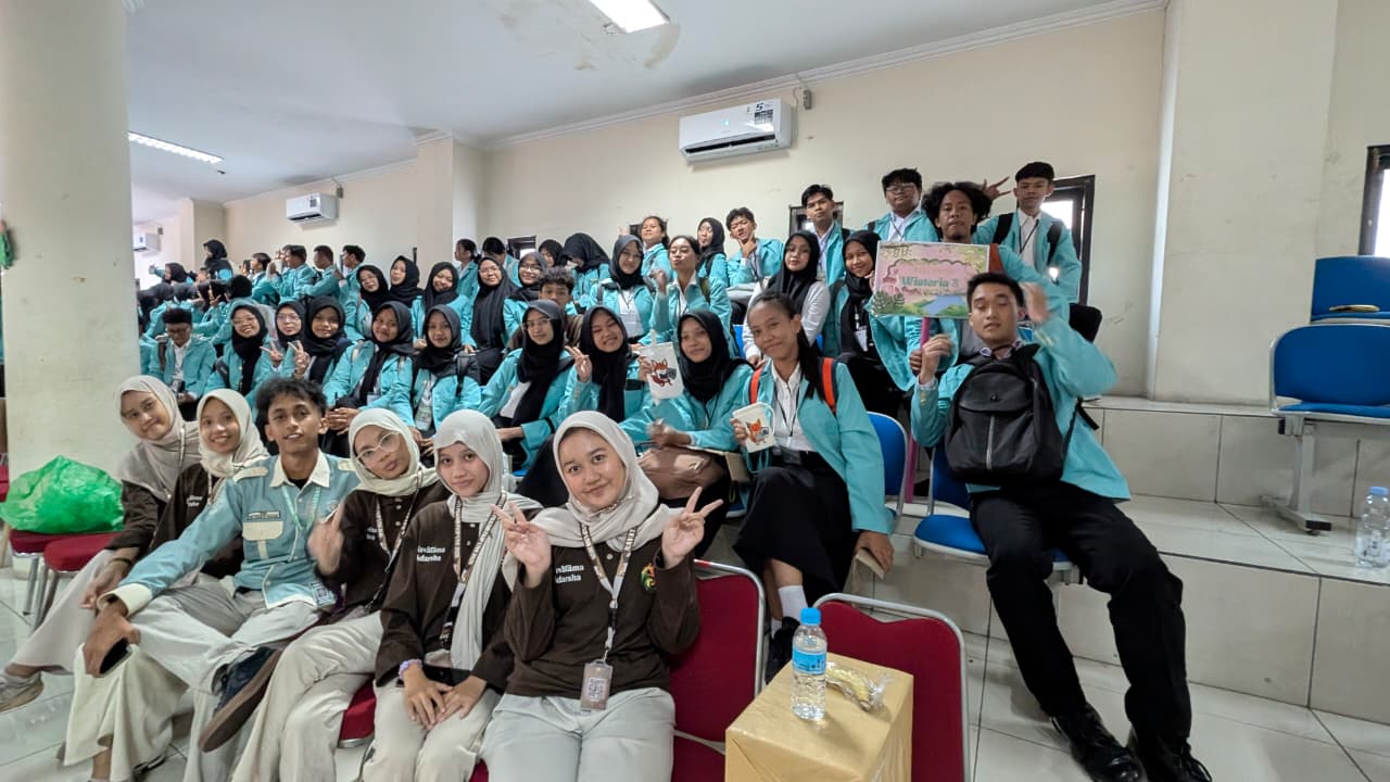 Momen 33